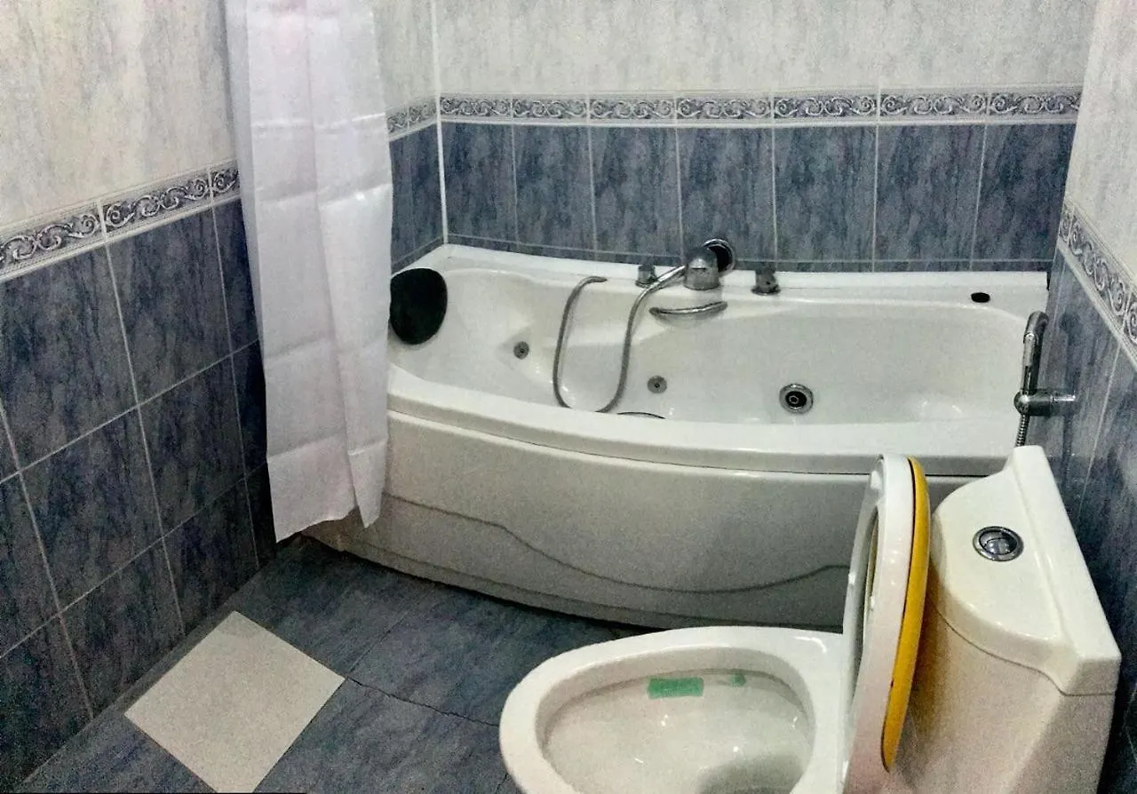 Calm Center Of Baku Apartment Azerbaijan