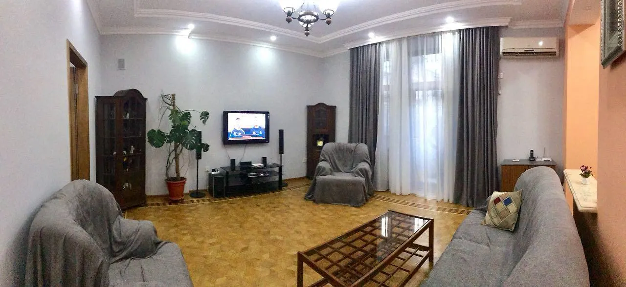 Calm Center Of Baku Apartment Azerbaijan